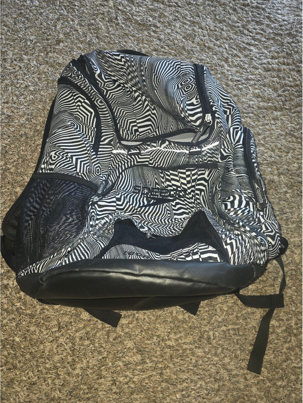 Speedo Loomster 55L Black and White Patterned Backpack